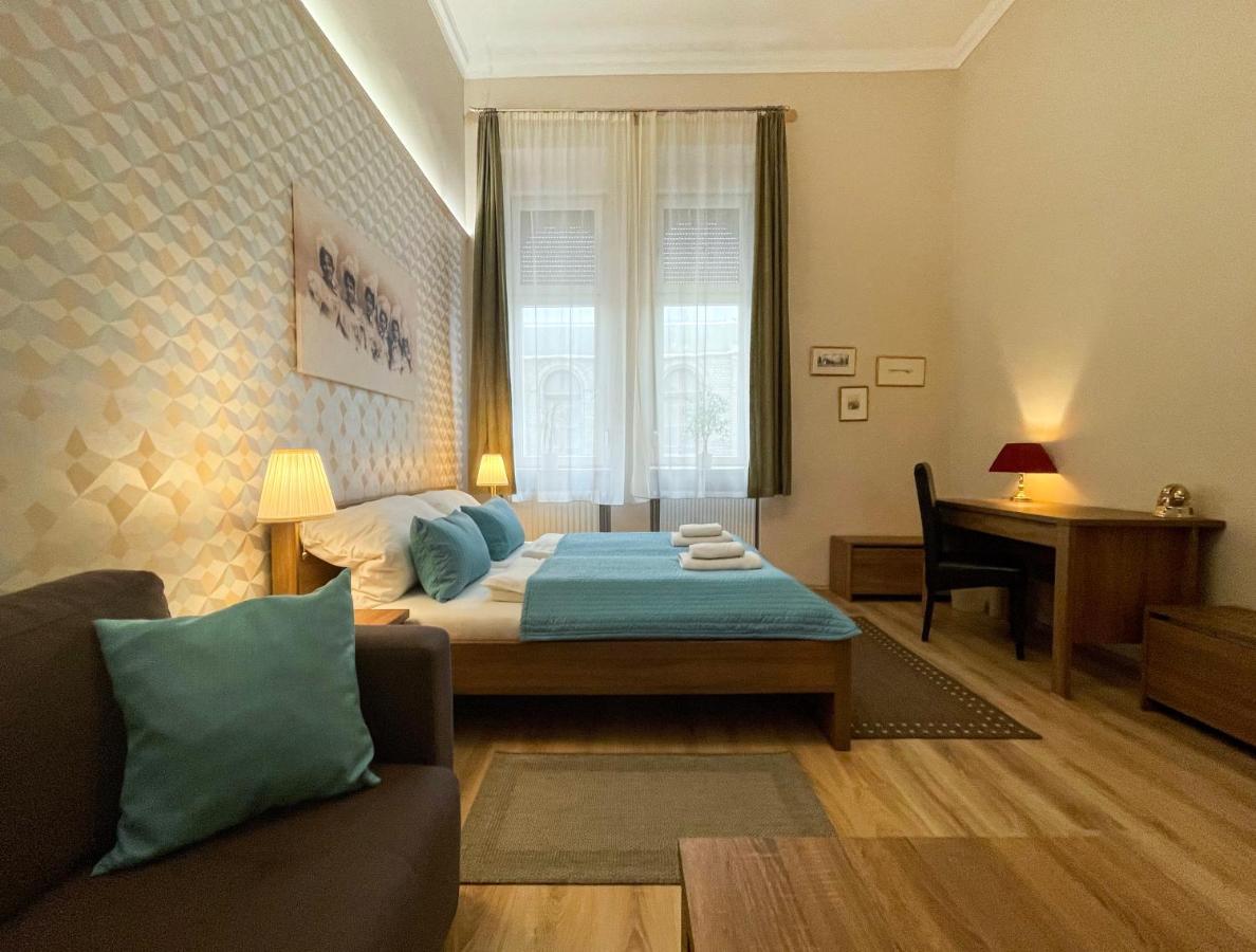 Abt Apartments Budapeste Exterior foto