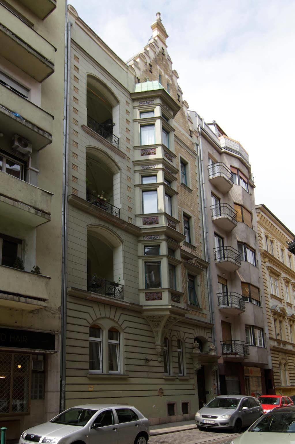 Abt Apartments Budapeste Exterior foto